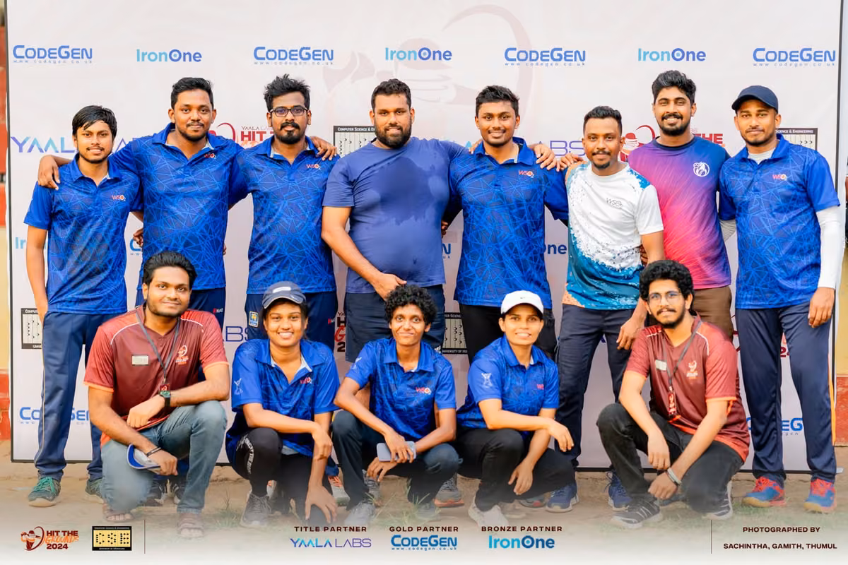 A blue-jersey team group photo